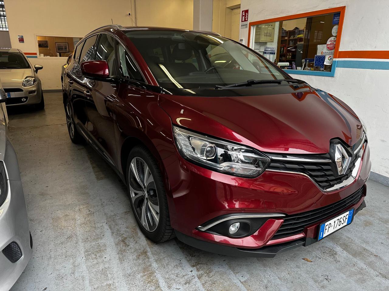 Renault Grand Scenic TCe 140 CV Energy Sport Edition2