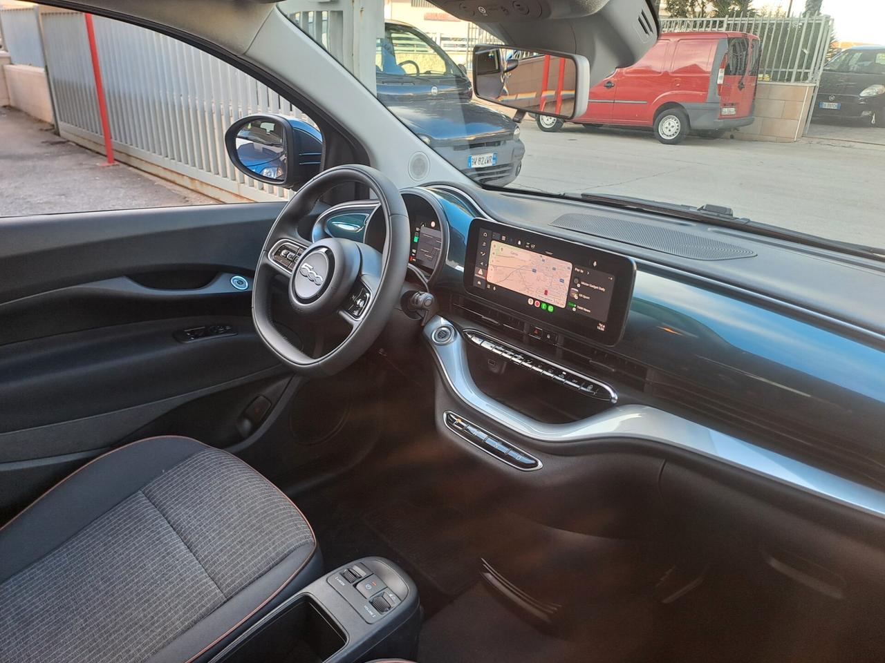 Fiat 500e Berlina 42 kWh Icon , soli 9800 km!!