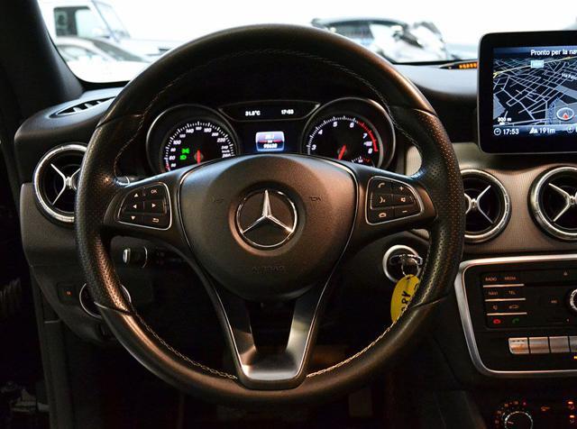 MERCEDES-BENZ CLA 180 Sport Led - Pdc - Service M.B. **