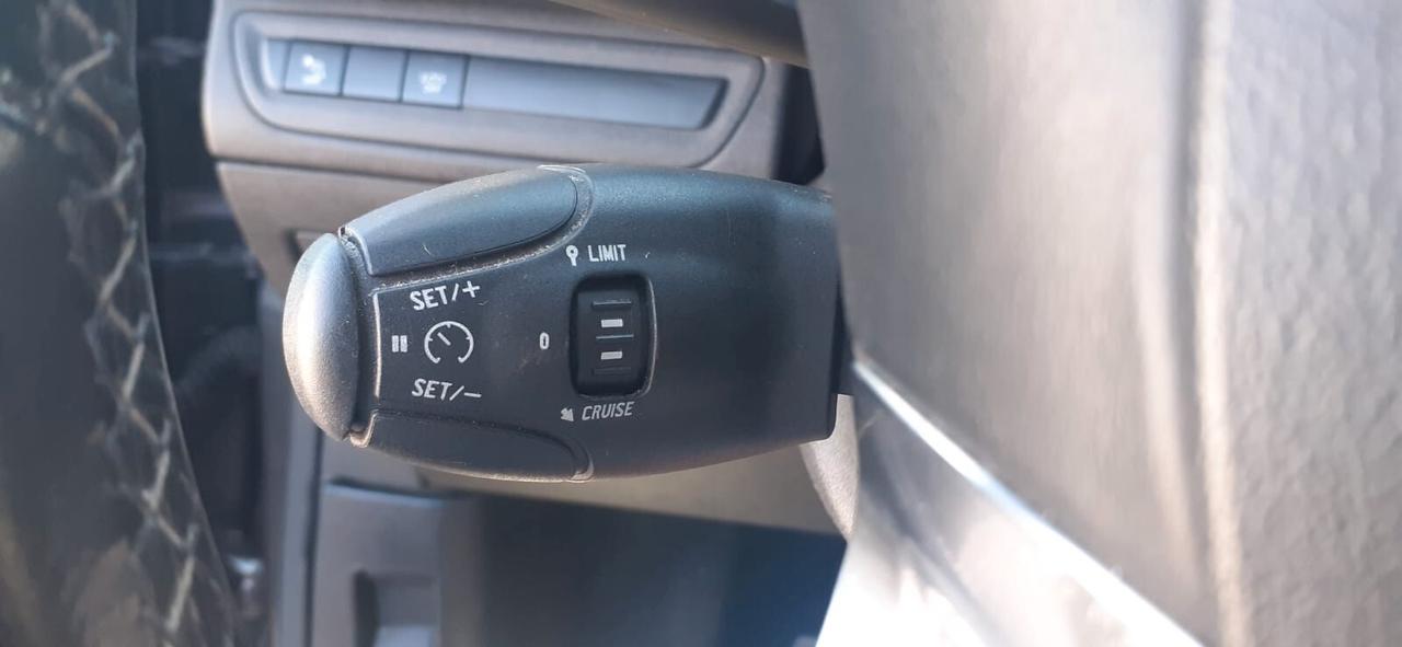 Peugeot 208 2019 - 1.5BlueHDi LB AUTOMOBILI