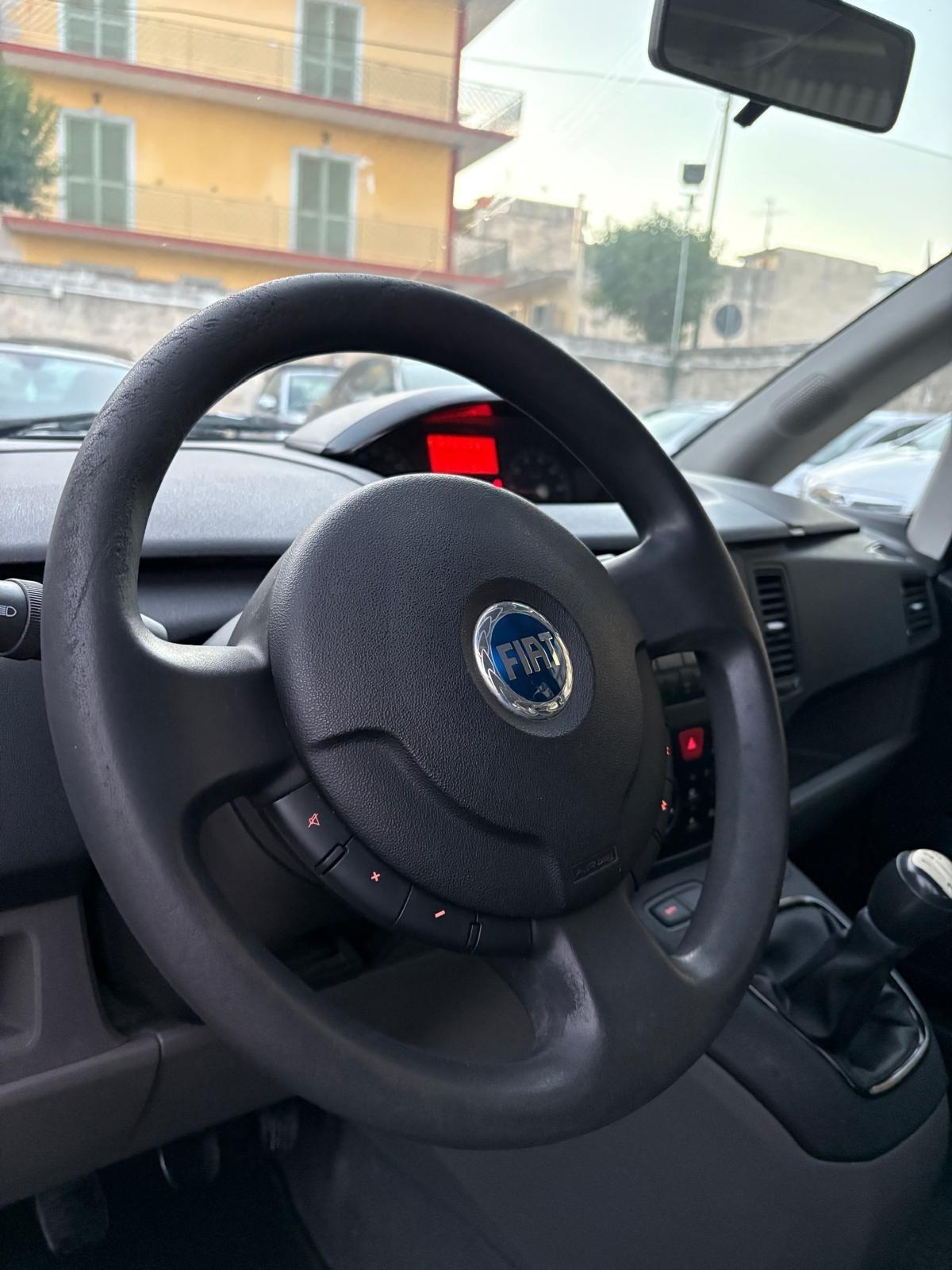 Fiat Idea 1.3 Multijet 16V Emotion