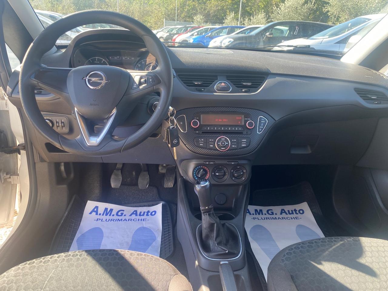 Opel Corsa 1.4 90CV 66 kW GPL Tech 5 porte b-Color