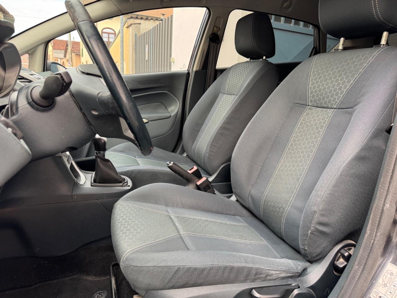 Ford Fiesta 1.4 TDCi 5p. Titanium