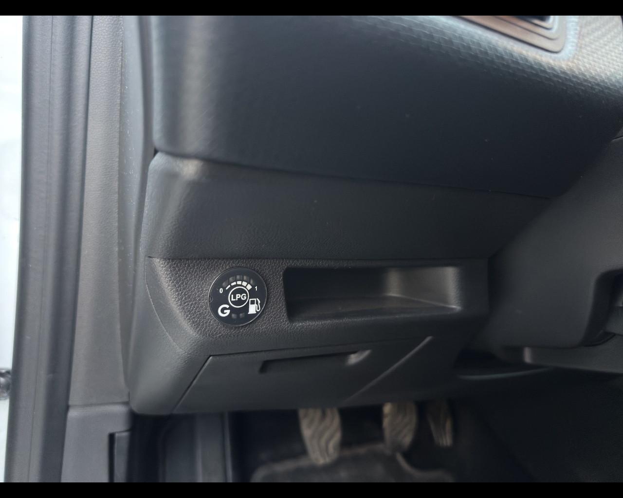 RENAULT Clio 5ª serie - Clio TCe 100 CV GPL 5 porte Zen