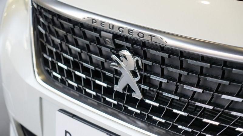 Peugeot 3008 Hybrid4 300 e-EAT8 GT Line
