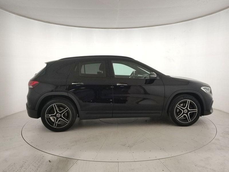 Mercedes-Benz GLA 220 d Premium 4matic auto