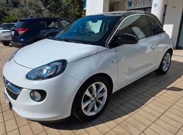 Opel Adam 1.2 70 CV Glam