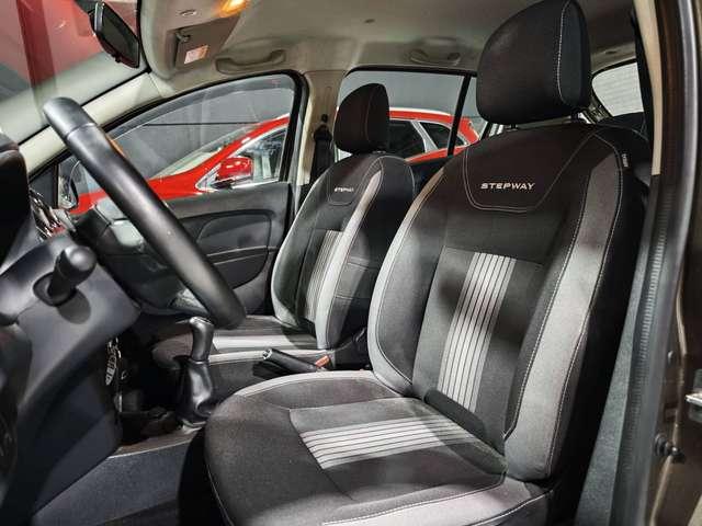 Dacia Sandero Stepway Benzina Neopatentati Km 75.000