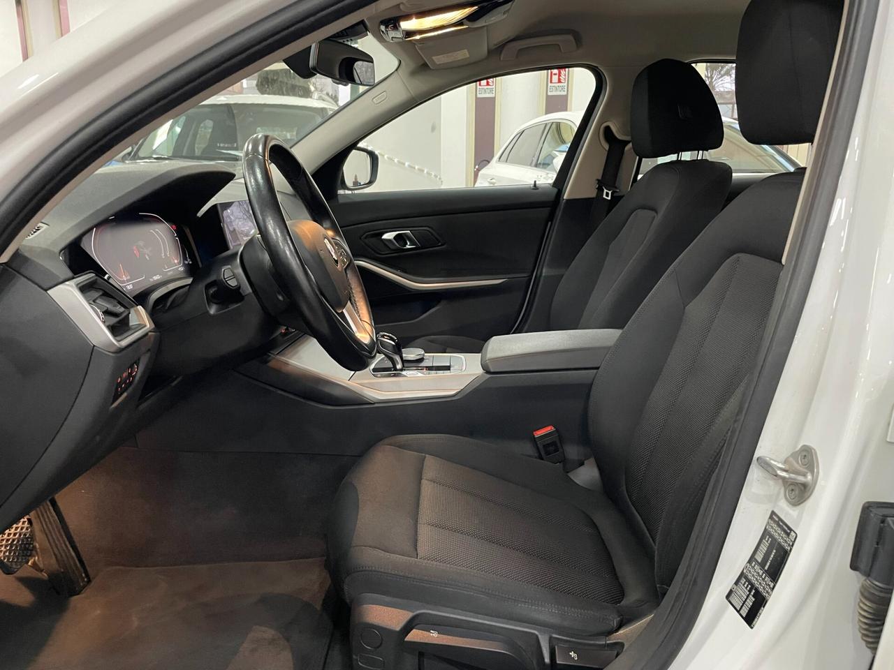 BMW 318D MHEV 48V ADVANTAGE - Luglio 2021