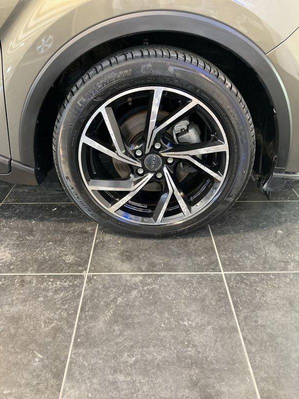 Toyota C-HR 1.8H (122CV) E-CVT Trend