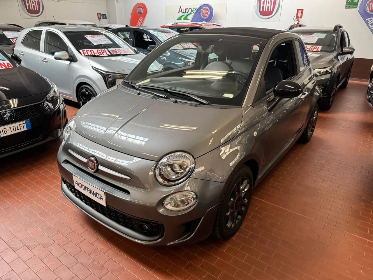 Fiat 500 C 1.0 Hybrid Connect