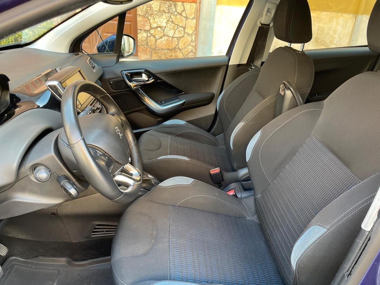 Peugeot 208 1.6 e-HDi 115 CV Stop&Start 5 porte Allure