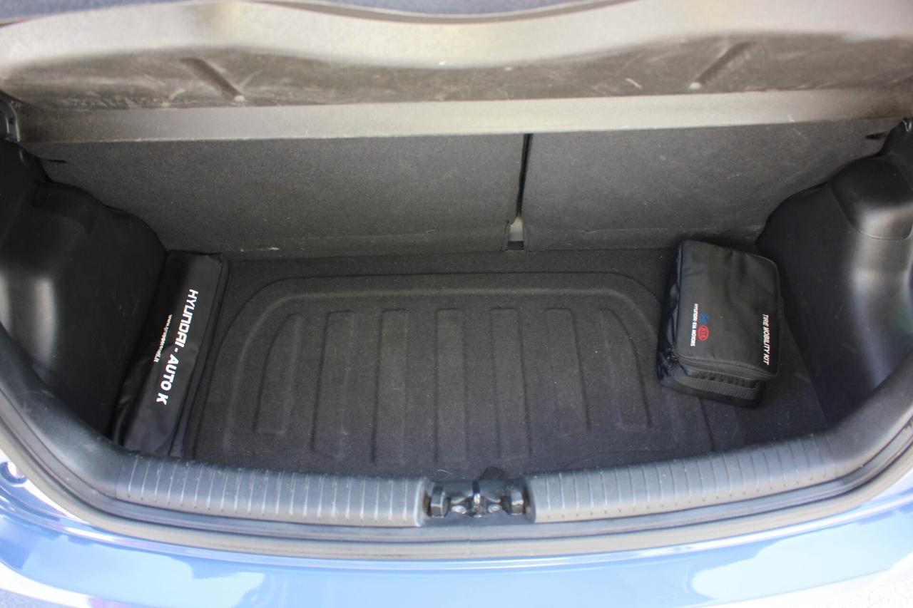 Hyundai i10 *PREZZO REALE SENZA VINCOLI* UNIPRO 1.0 GPL CASA MADRE VALIDO 2034 GARANZIA 12 MESI