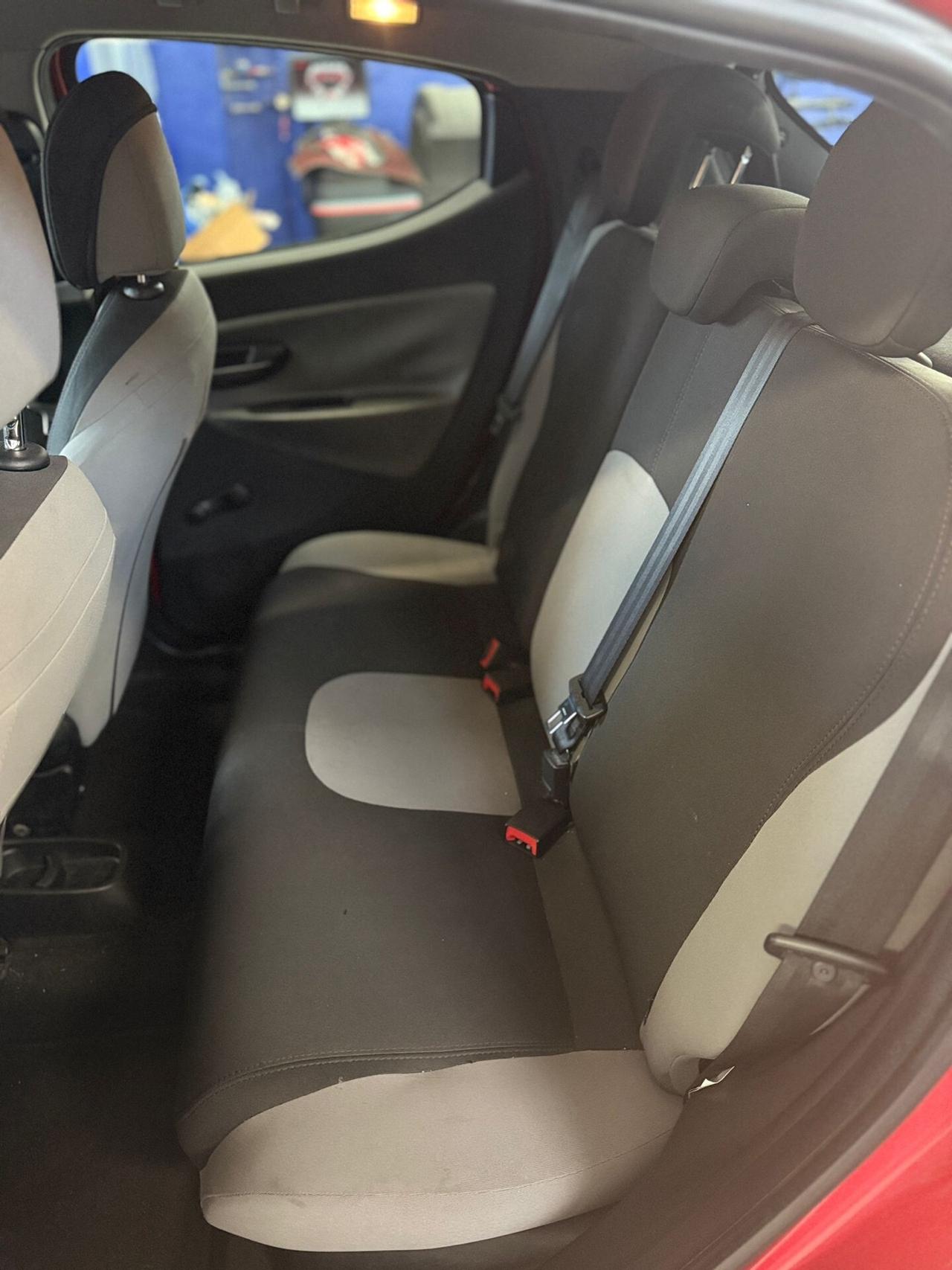 Lancia Ypsilon 1.3 MJT 16V 95 CV 5 porte S&S Elefantino