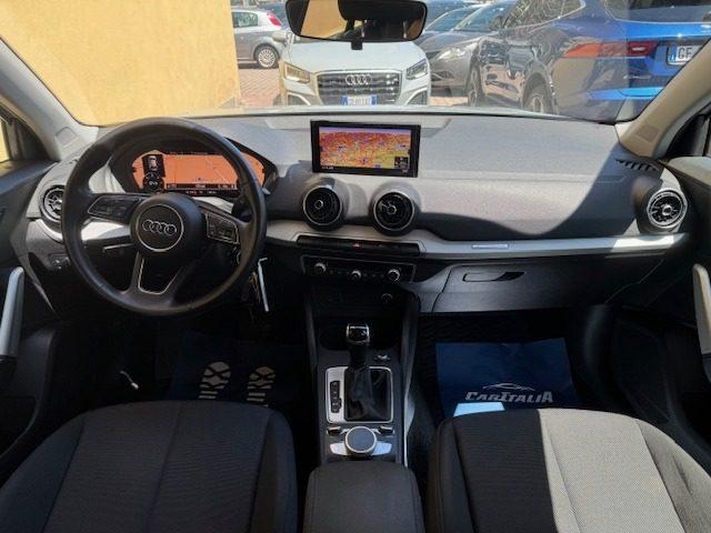 AUDI Q2 35 TDI quattro S tronic Identity Black