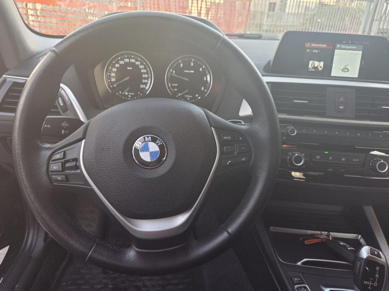 BMW Serie 1 5 Porte 118d Advantage 5p auto
