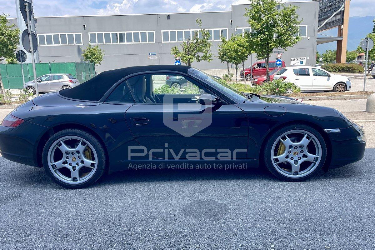 PORSCHE 911 Carrera Cabriolet