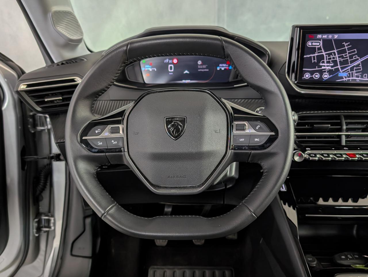 Peugeot 208 1.2 puretech 100cv Allure