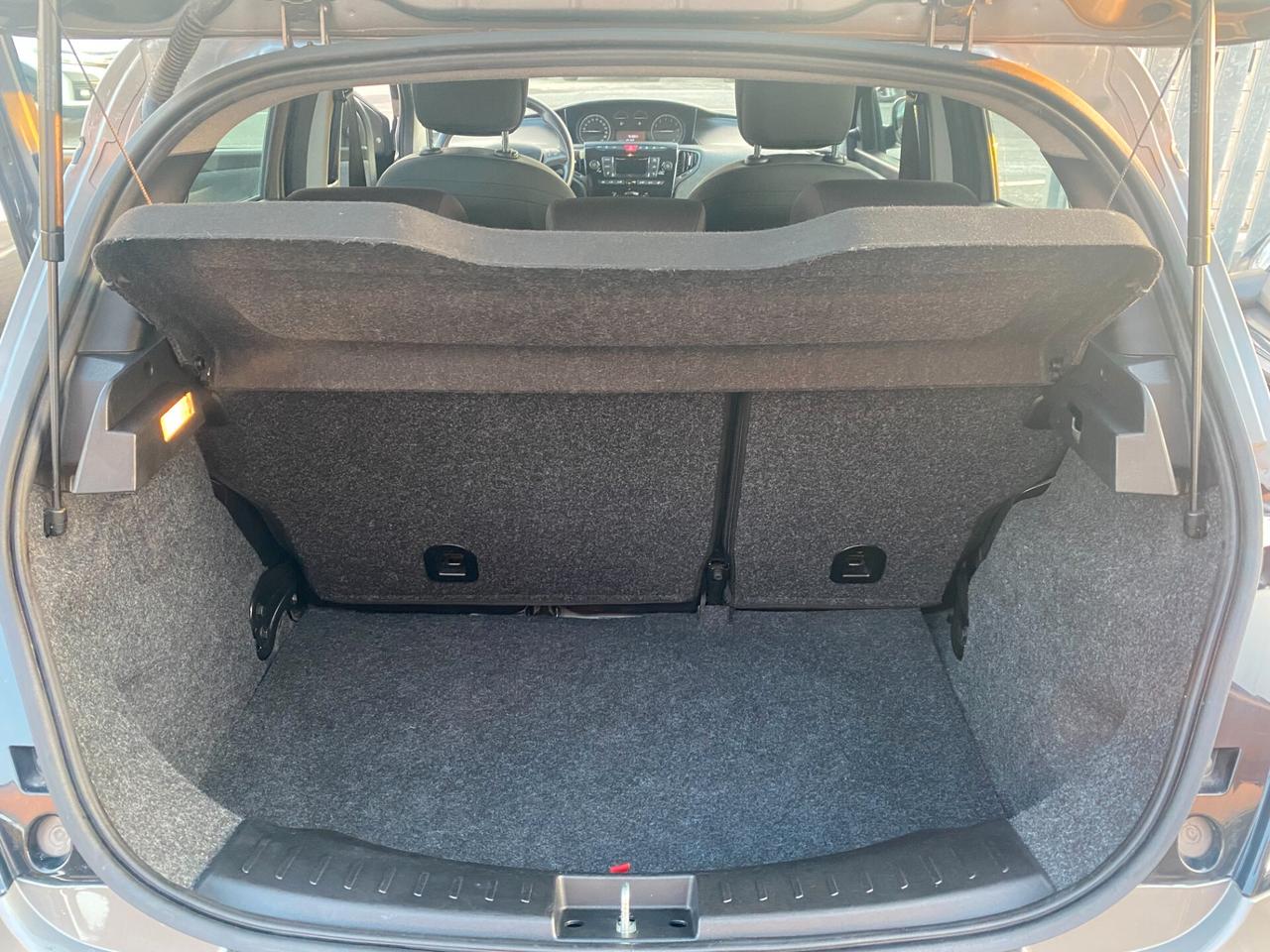 LANCIA Ypsilon 1.0 hybrid 70Cv 5posti SILVER