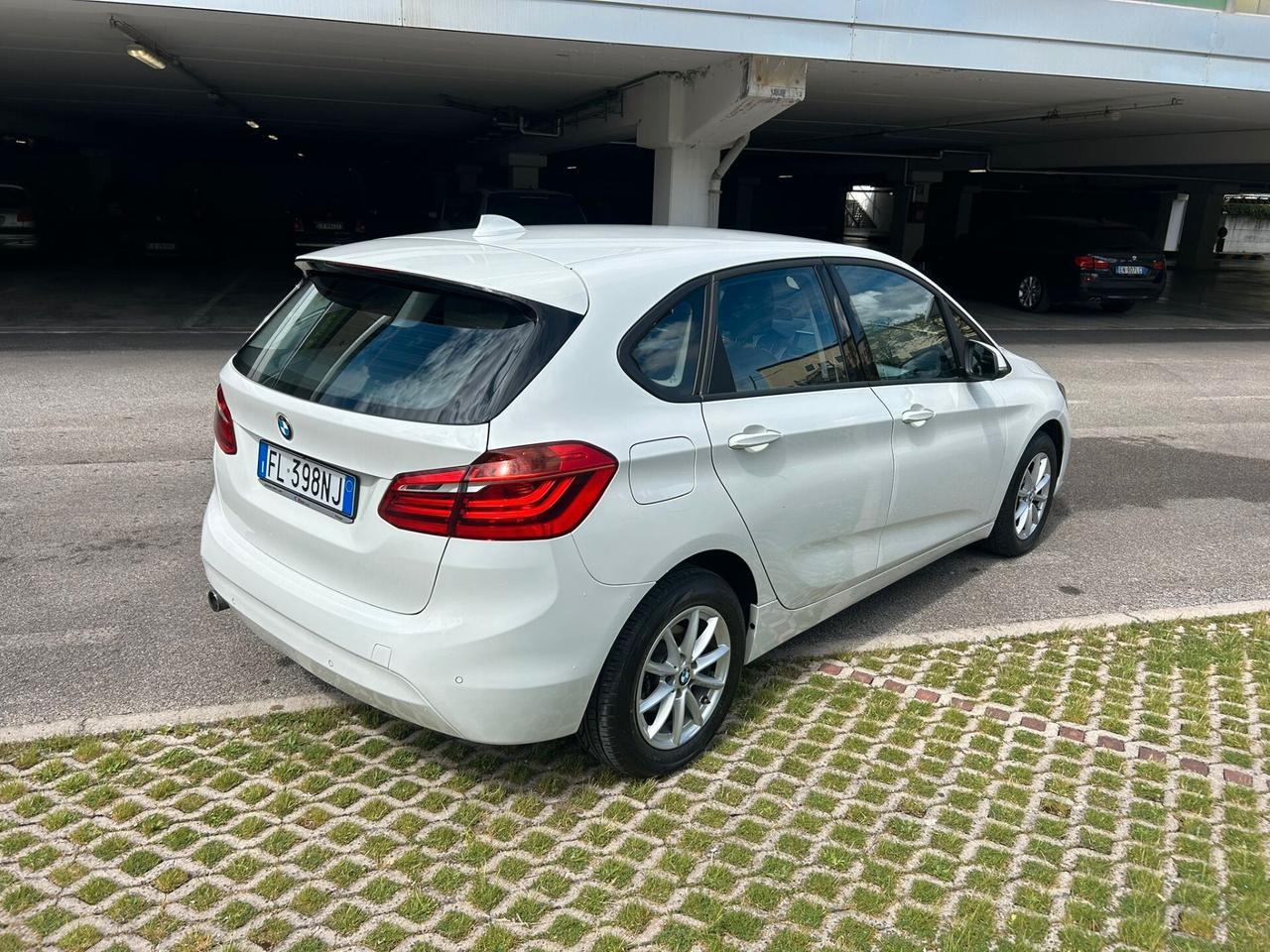 Bmw 216 216d Active Tourer Advantage