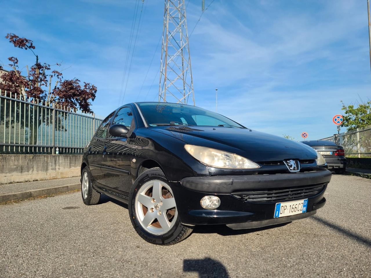 Peugeot 206 1.4 5p X NEOPATENTATI