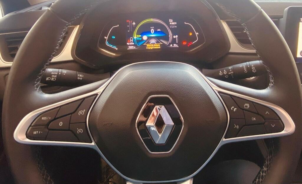 Renault Captur 1.6 E-TECH Hybrid Techno Fast Track Auto