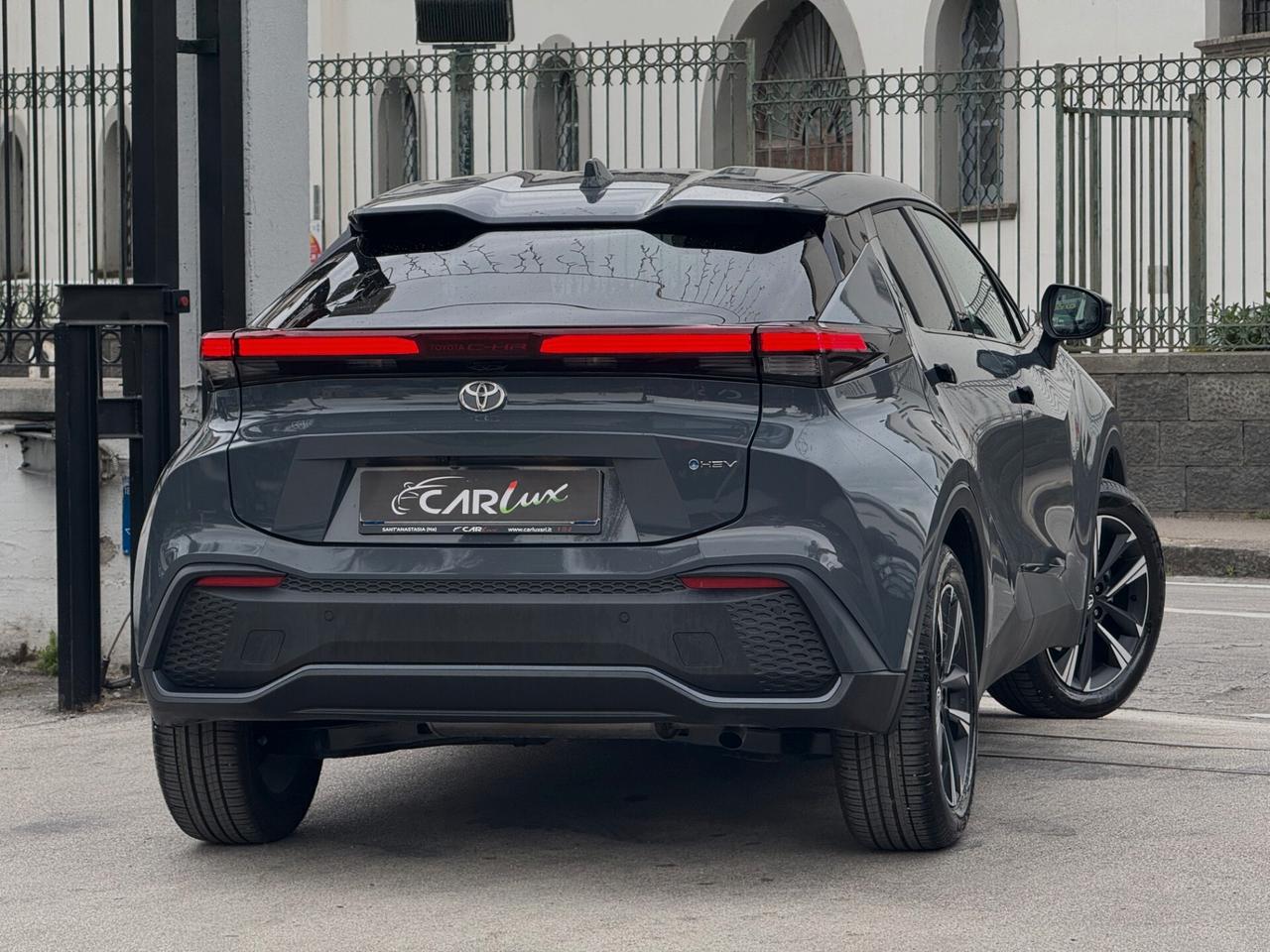 Toyota C-HR 1.8 HEV Trend FWD E-CVT 140CV