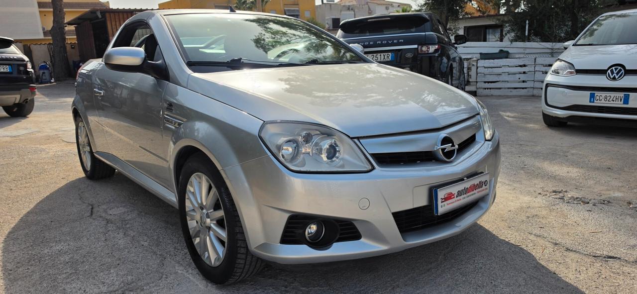 Opel Tigra TwinTop 1.4 16V Sport