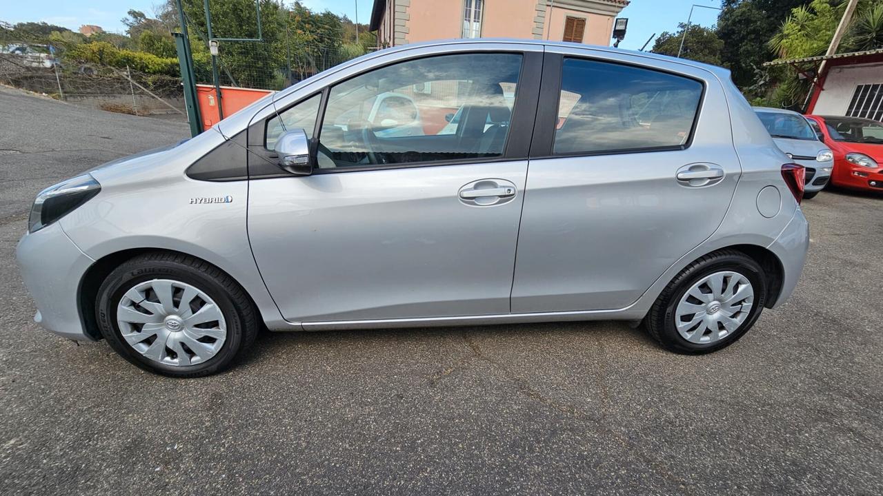 Toyota Yaris 1.5 Hybrid 5 porte Active