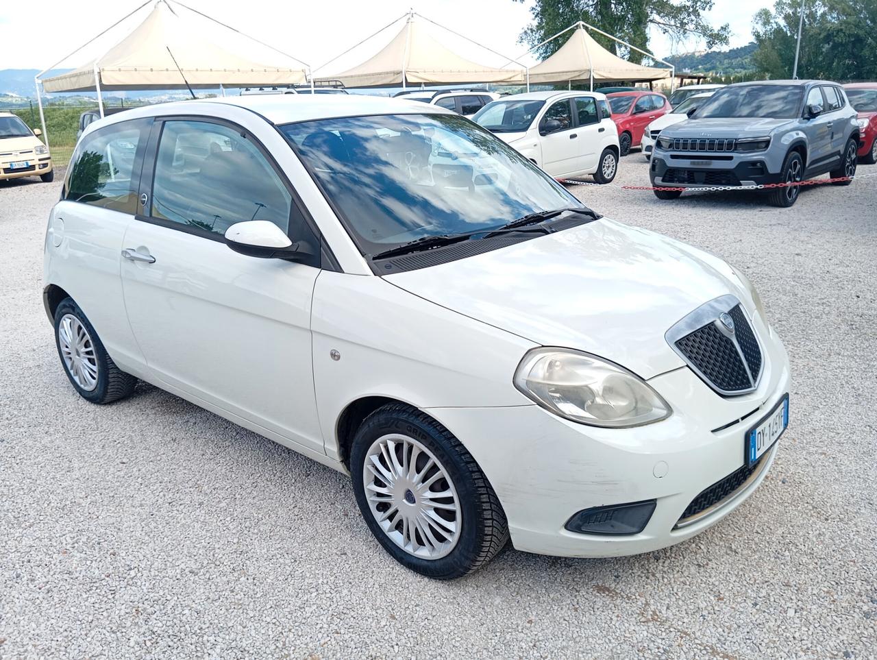 Lancia Ypsilon 1.4 Argento Ecochic GPL