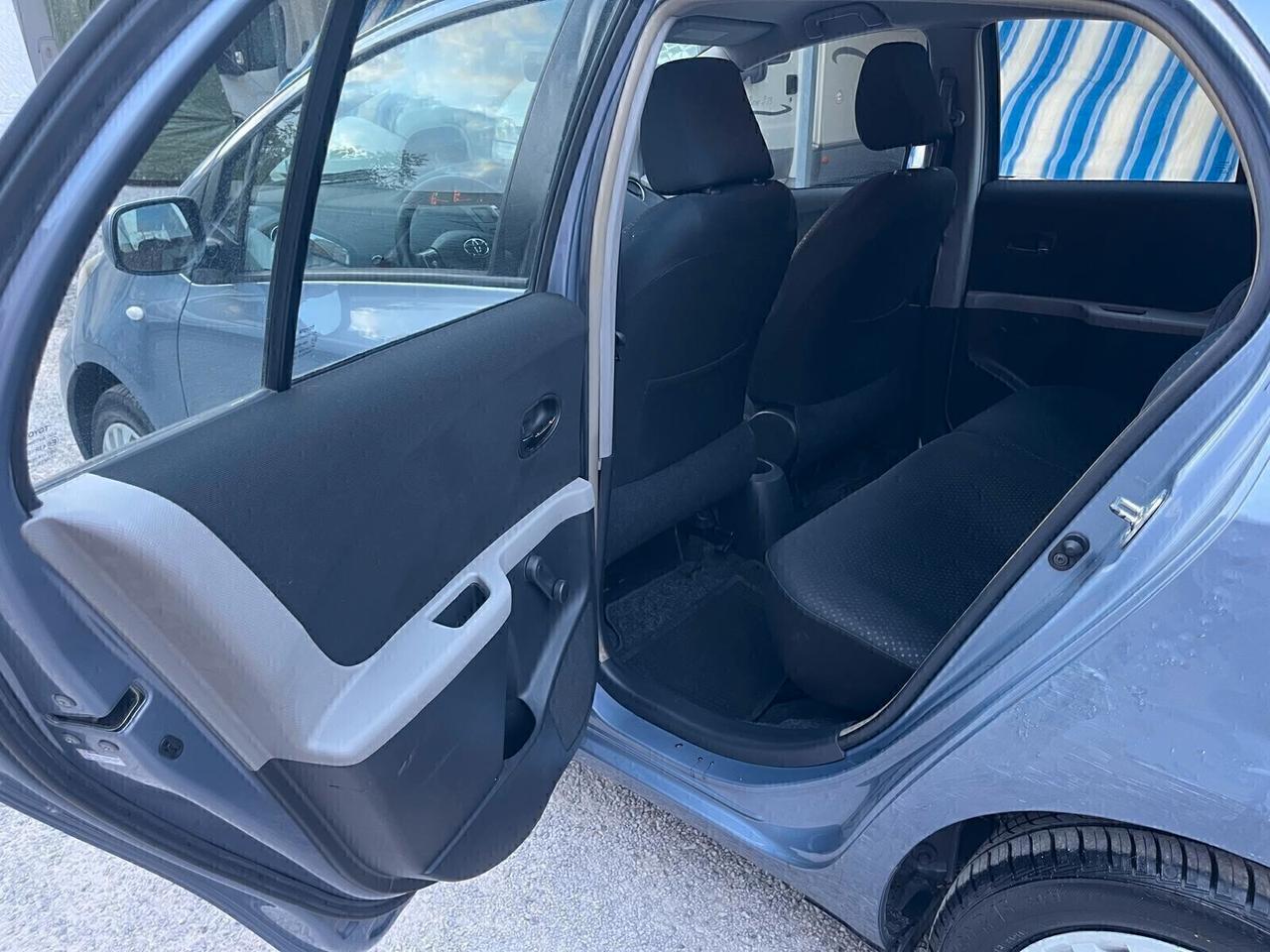 Toyota Yaris 2011 1.0 69Cv GPL 5porte.