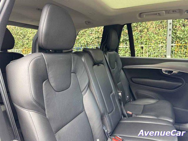 VOLVO XC90 2.0 b5 Momentum Pro awd 7 posti TETTO CERCHI 21'