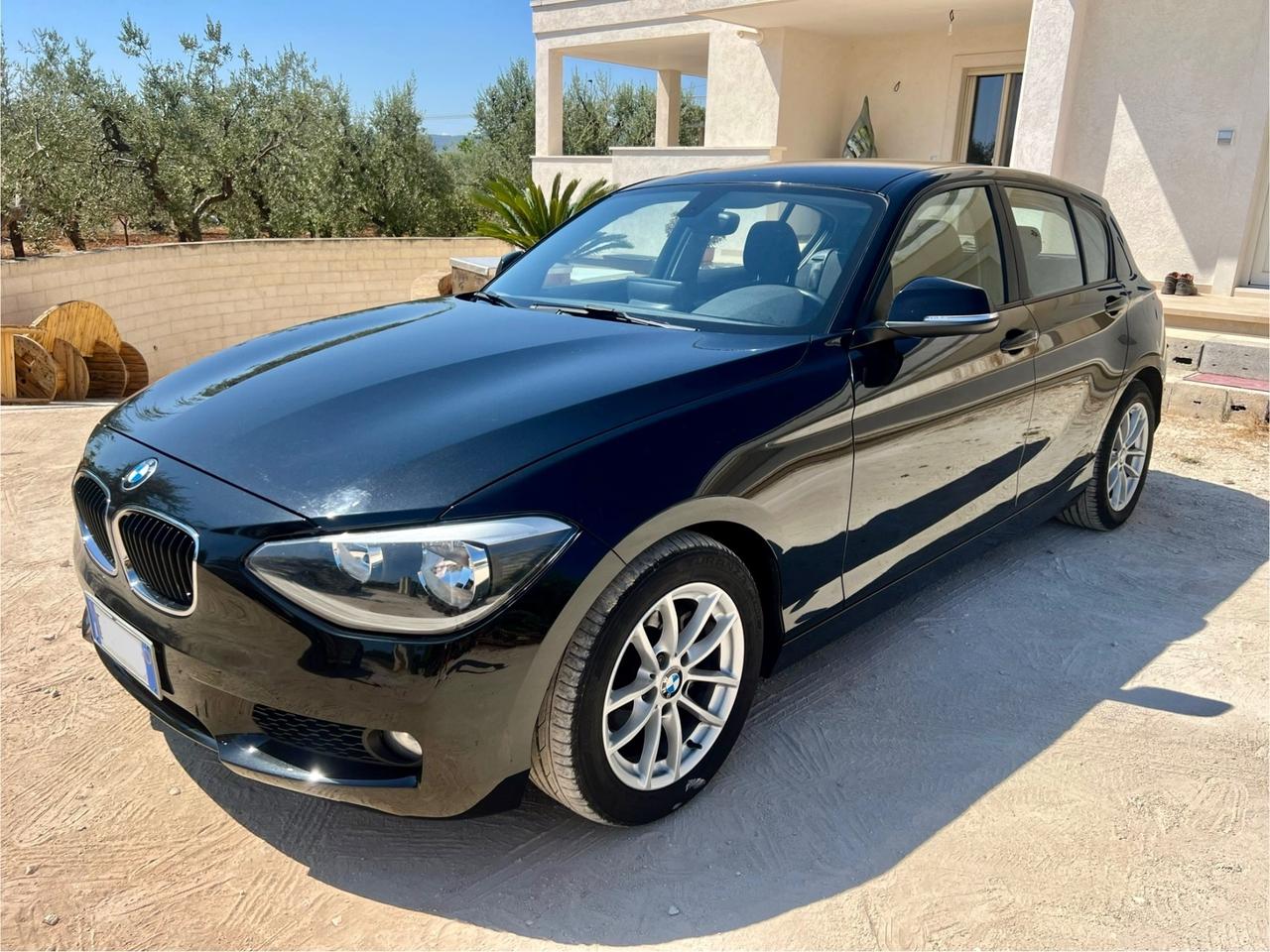 Bmw 116 116d 5p. Efficient Dynamics Urban