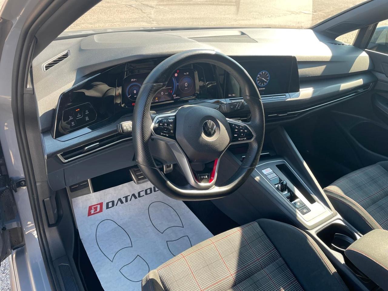 Volkswagen Golf GTI 2.0 TSI 245cv dsg 5 porte