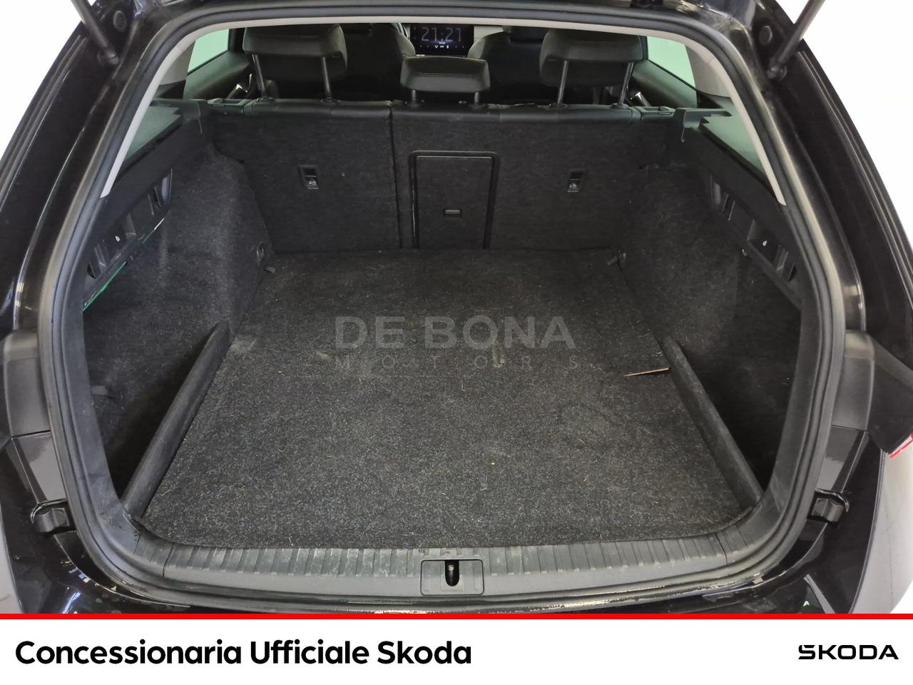 Skoda Octavia wagon 1.5 g-tec style 130cv dsg