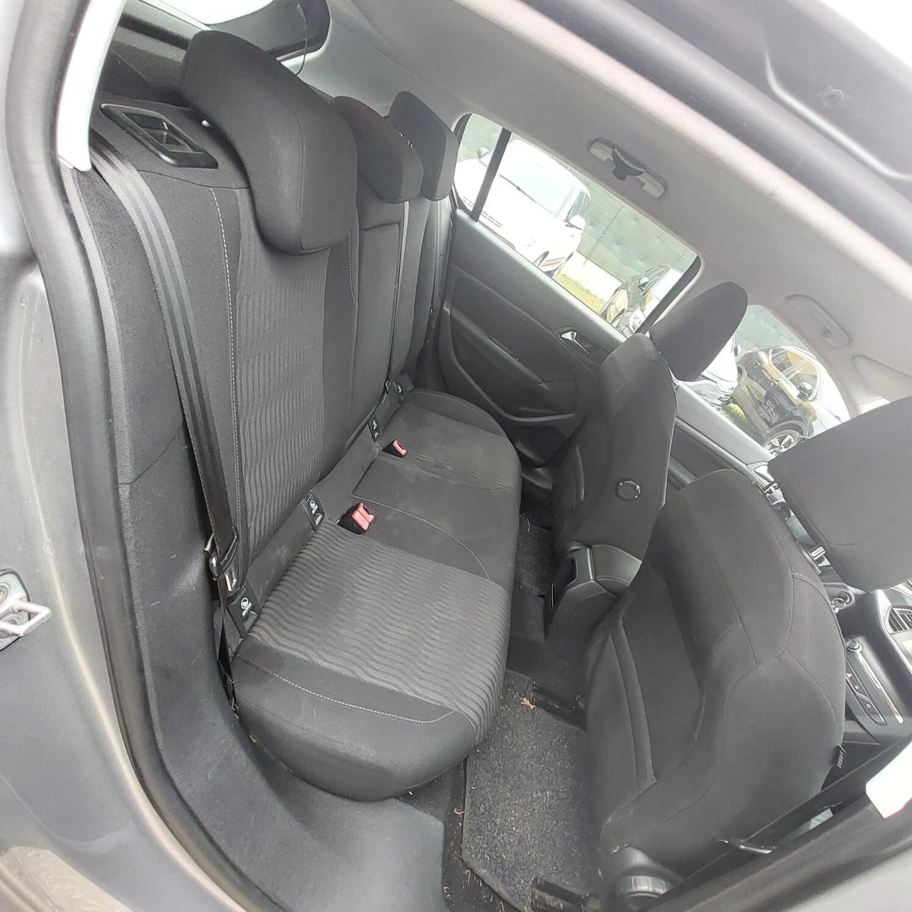 Peugeot 308 1.6 e-HDi 115 CV Stop&Start Business