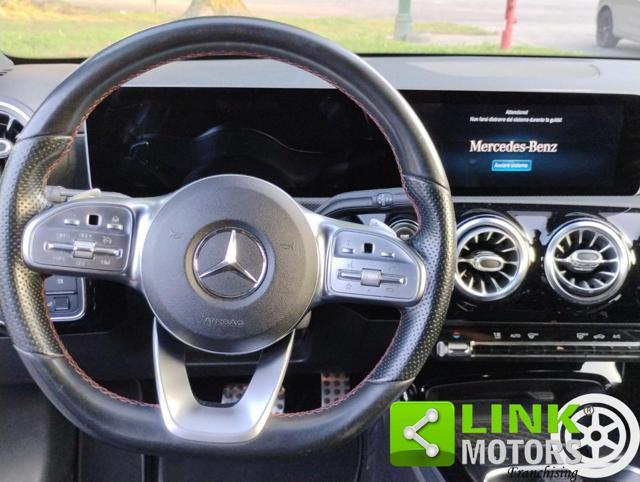 MERCEDES-BENZ A 220 Premium AMG