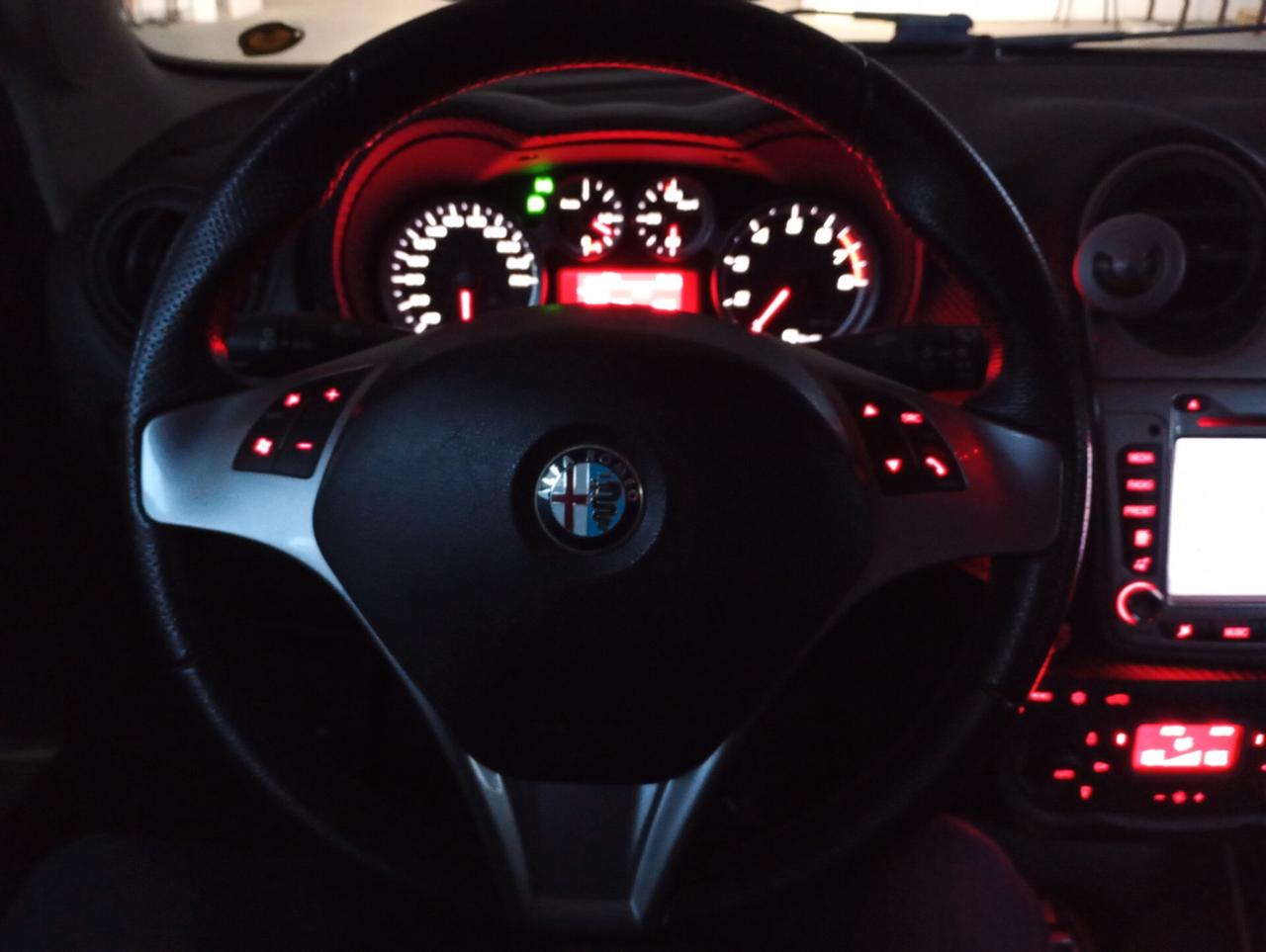 Alfa Romeo MiTo 1.4 Turbo 135 CV M.air S&S Distintive Sport Pack