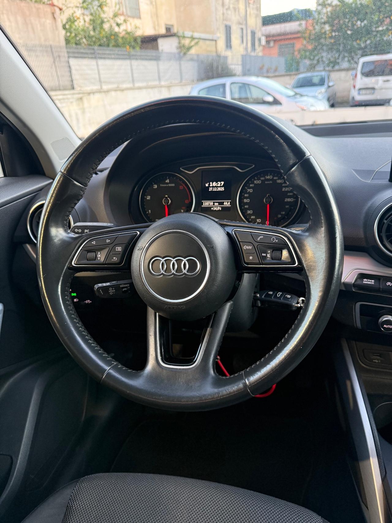 Audi Q2 30 TDI S line Edition