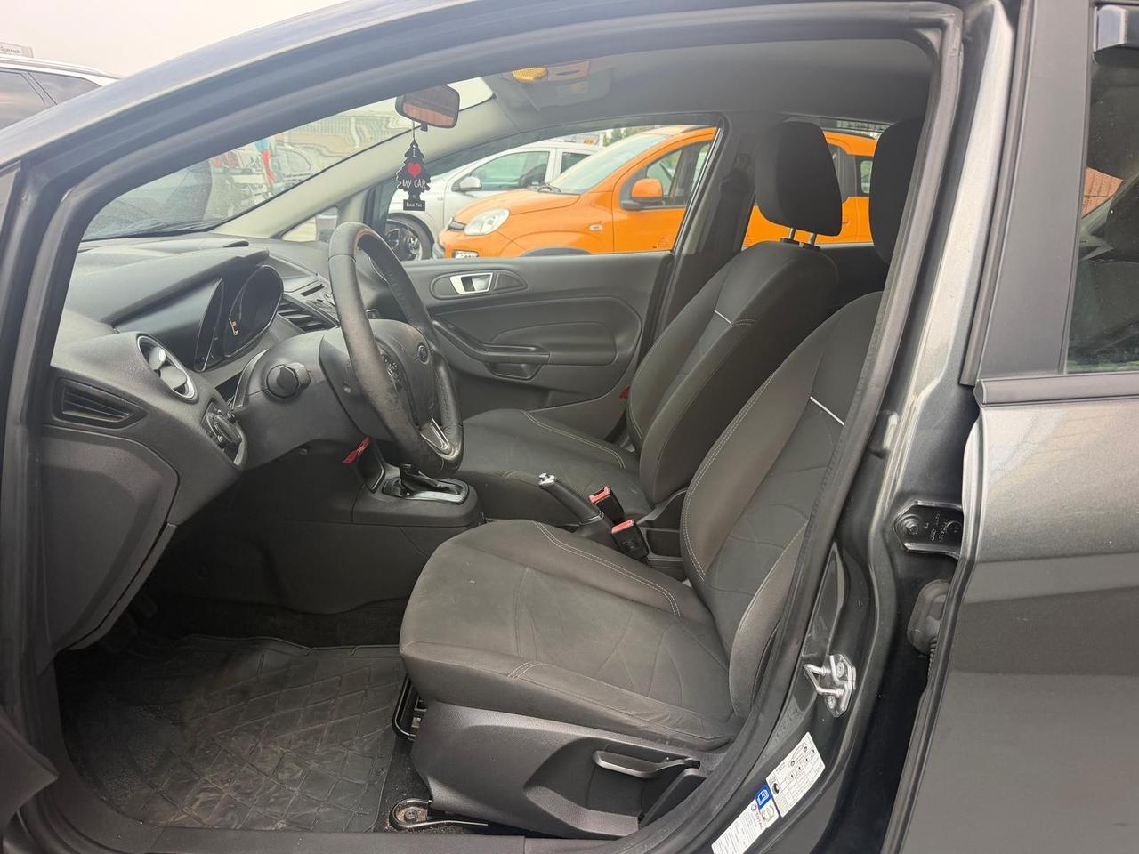 Ford Fiesta 1.0 EcoBoost 100CV 5 porte Black & White Edition