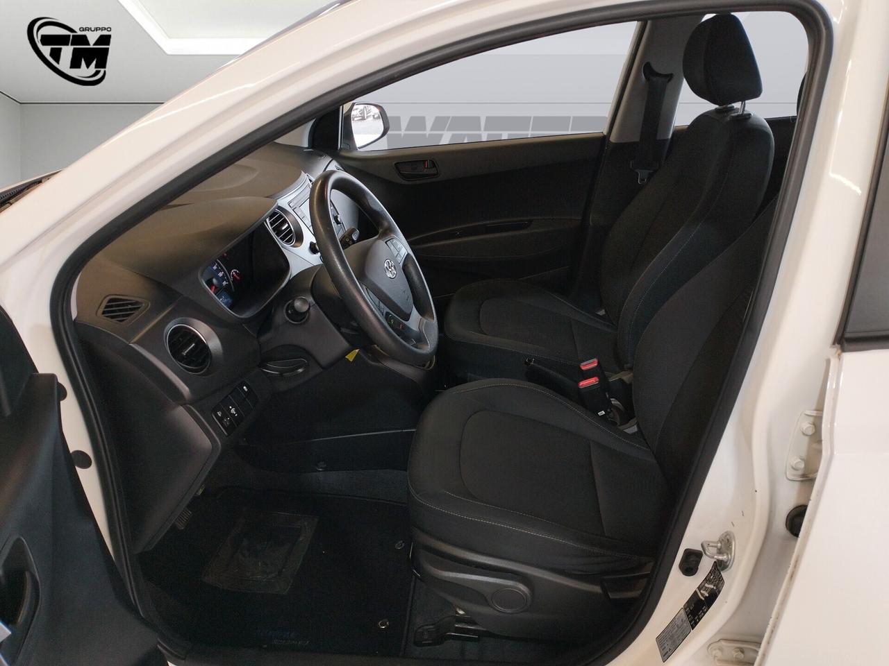 Hyundai i10 1.0 Style - NEOPATENTATI