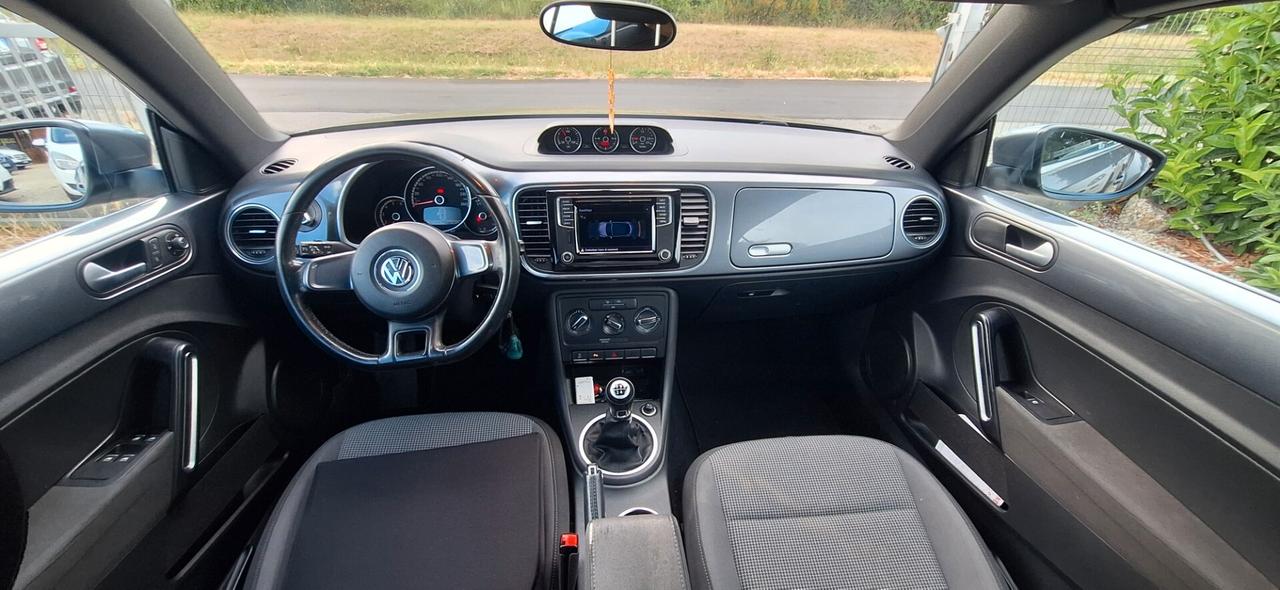 Volkswagen Maggiolino Cabrio 2.0 TDI Design BlueMotion Technology