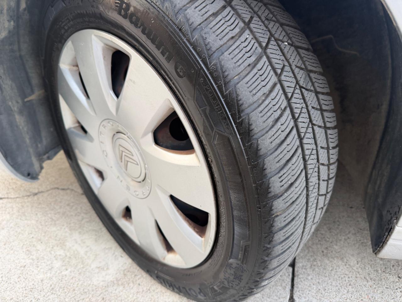 CITROEN C4 1.4 BENZINA EURO4 NEOPATENTATI