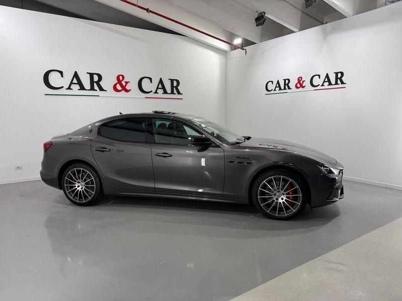 Maserati Ghibli V6 430 CV AWD Modena Ultima