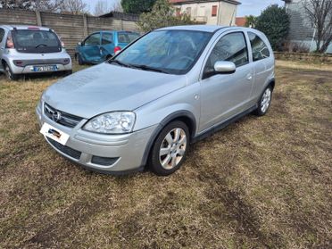 Opel Corsa 1.2i Twinport CAMBIO AUTOMATICO