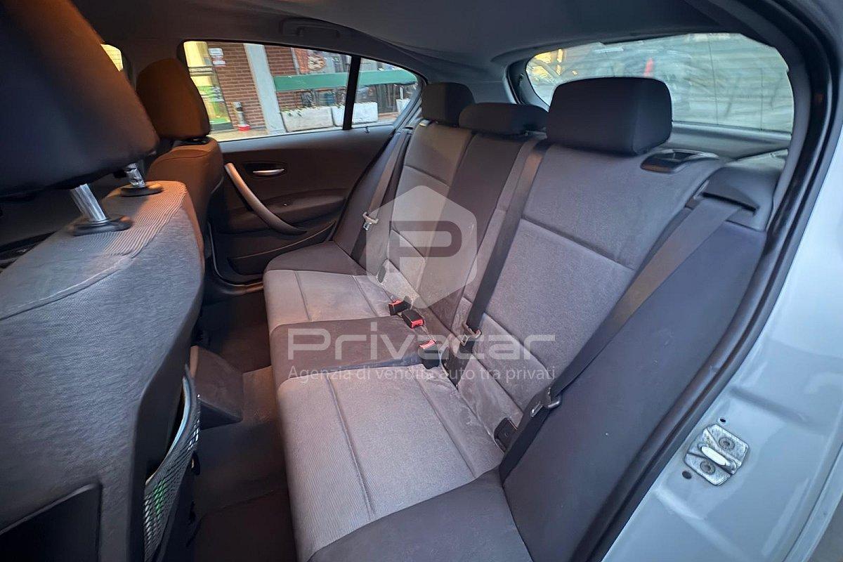 BMW 118i cat 5 porte Eletta