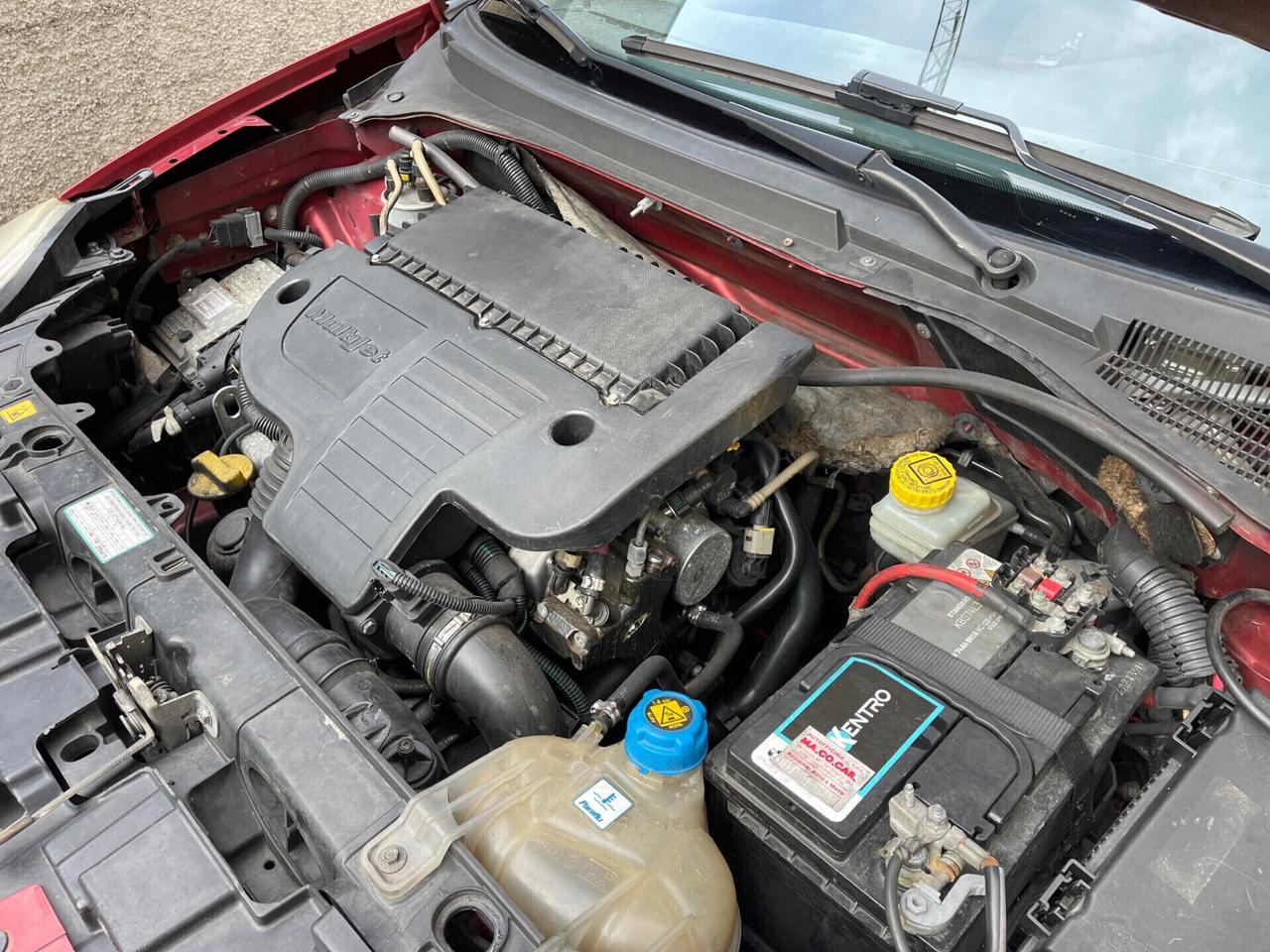 FIAT GRANDE PUNTO 1.3 MTJ NEOPATENTATI