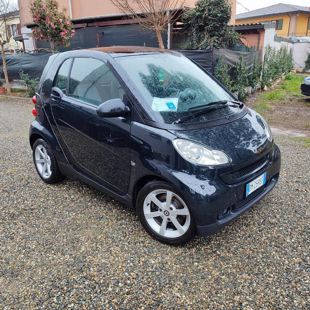 Smart ForTwo 1000 52 kW coupé pulse