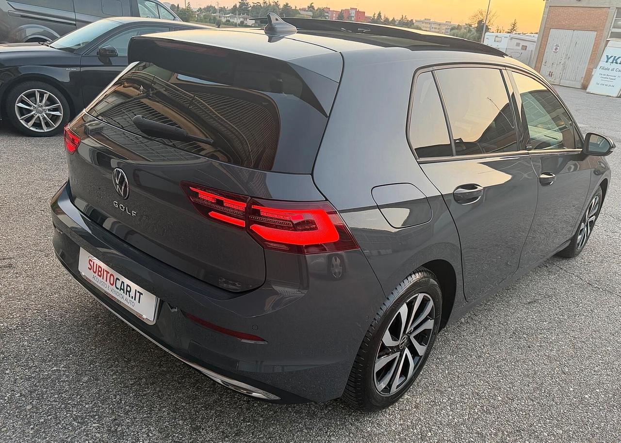 Volkswagen Golf 2.0 TDI DSG SCR Style TETTO APRIBILE E GANCIO TRAINO