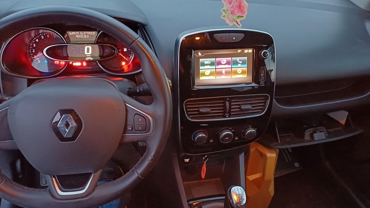 Renault Clio TCe 12V 90 CV 5 porte Business 2019